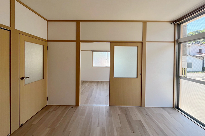 セブンティーンアパートメント原良101