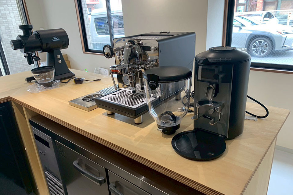 yohaku coffe stand